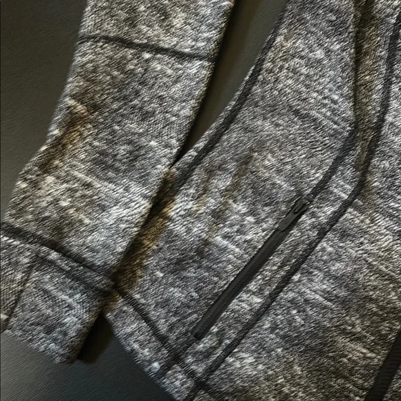 lululemon athletica Black and Gray Jacket - Picture 3 of 6